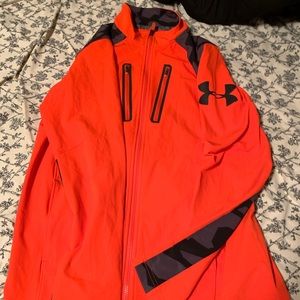 Under Amour combine jacket! Orange med! Fitted